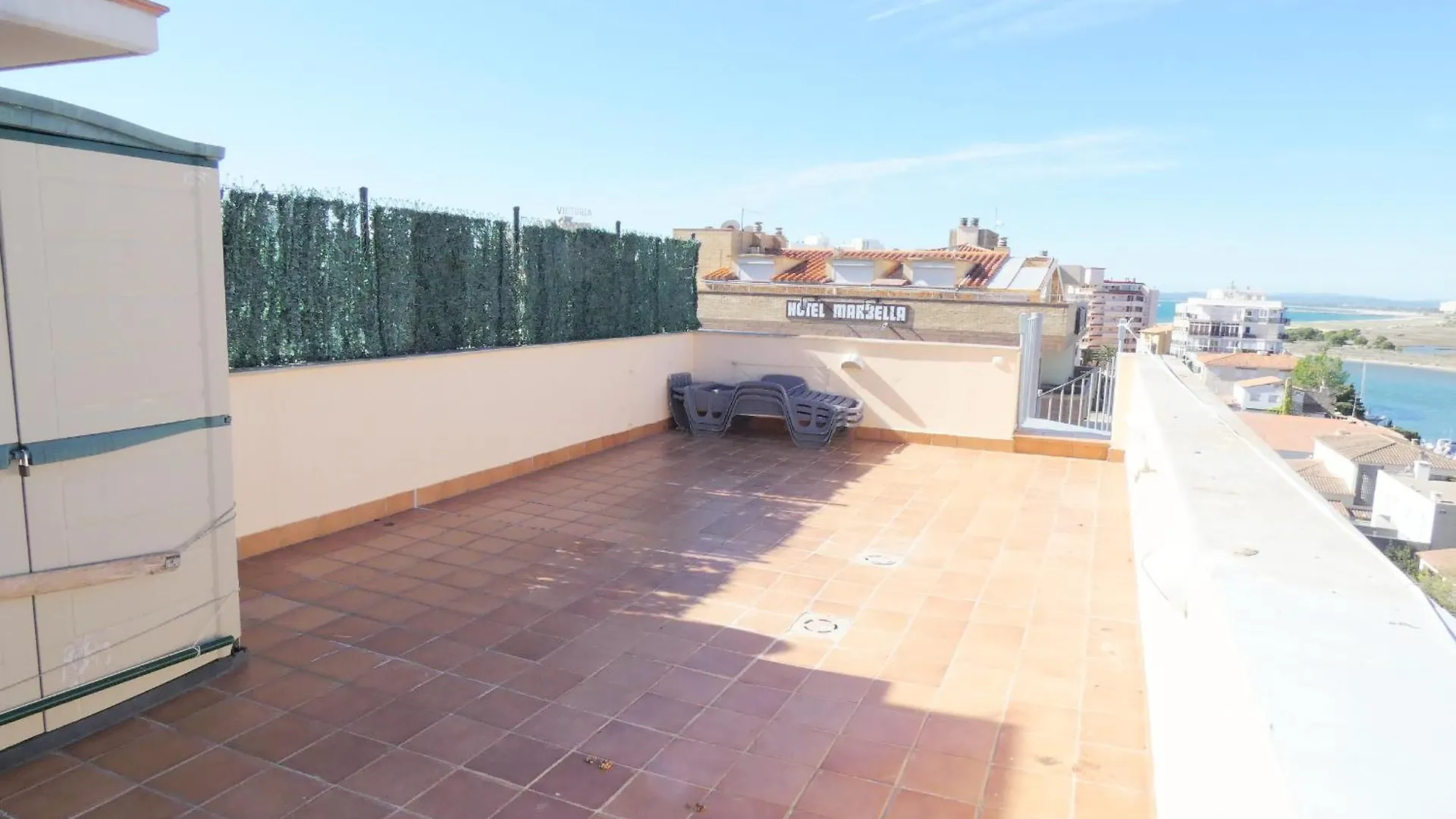Marbella Apartment Roses Spain