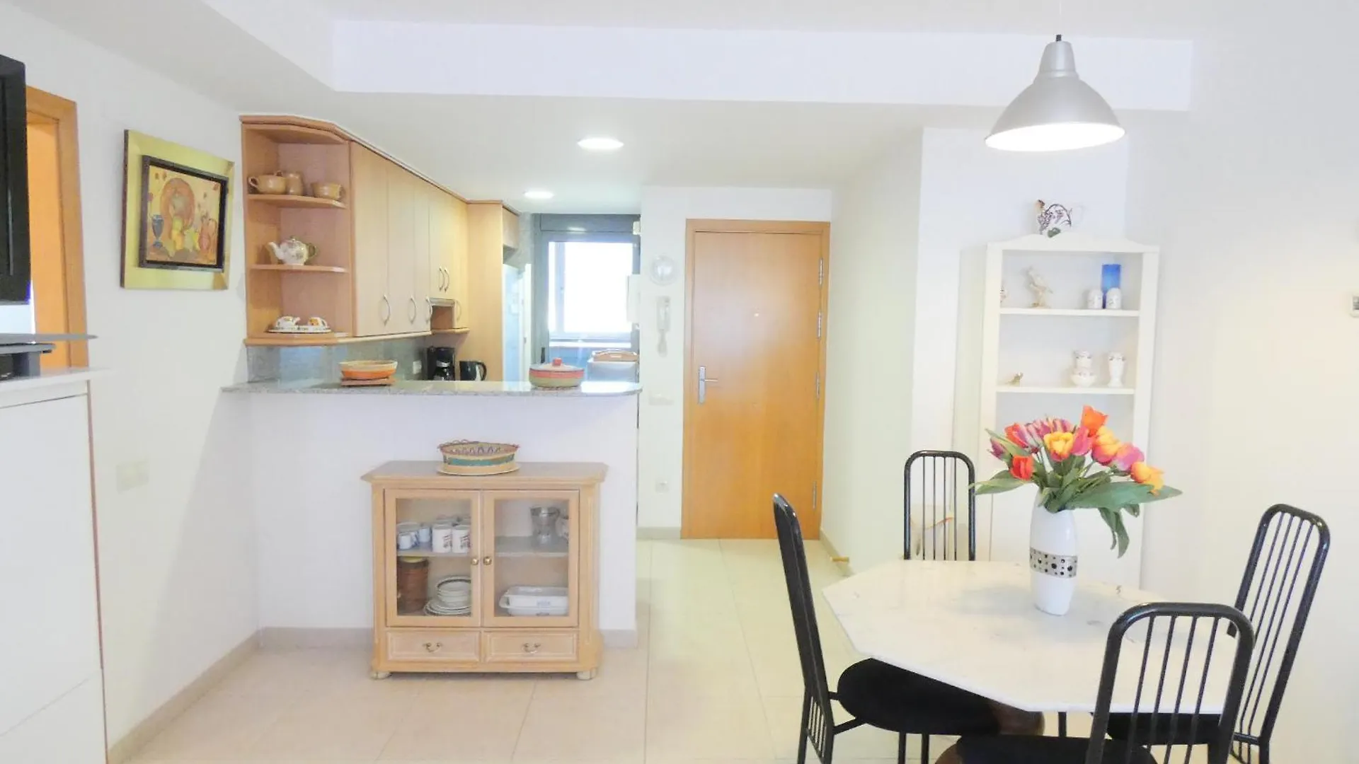 Marbella Apartment Roses