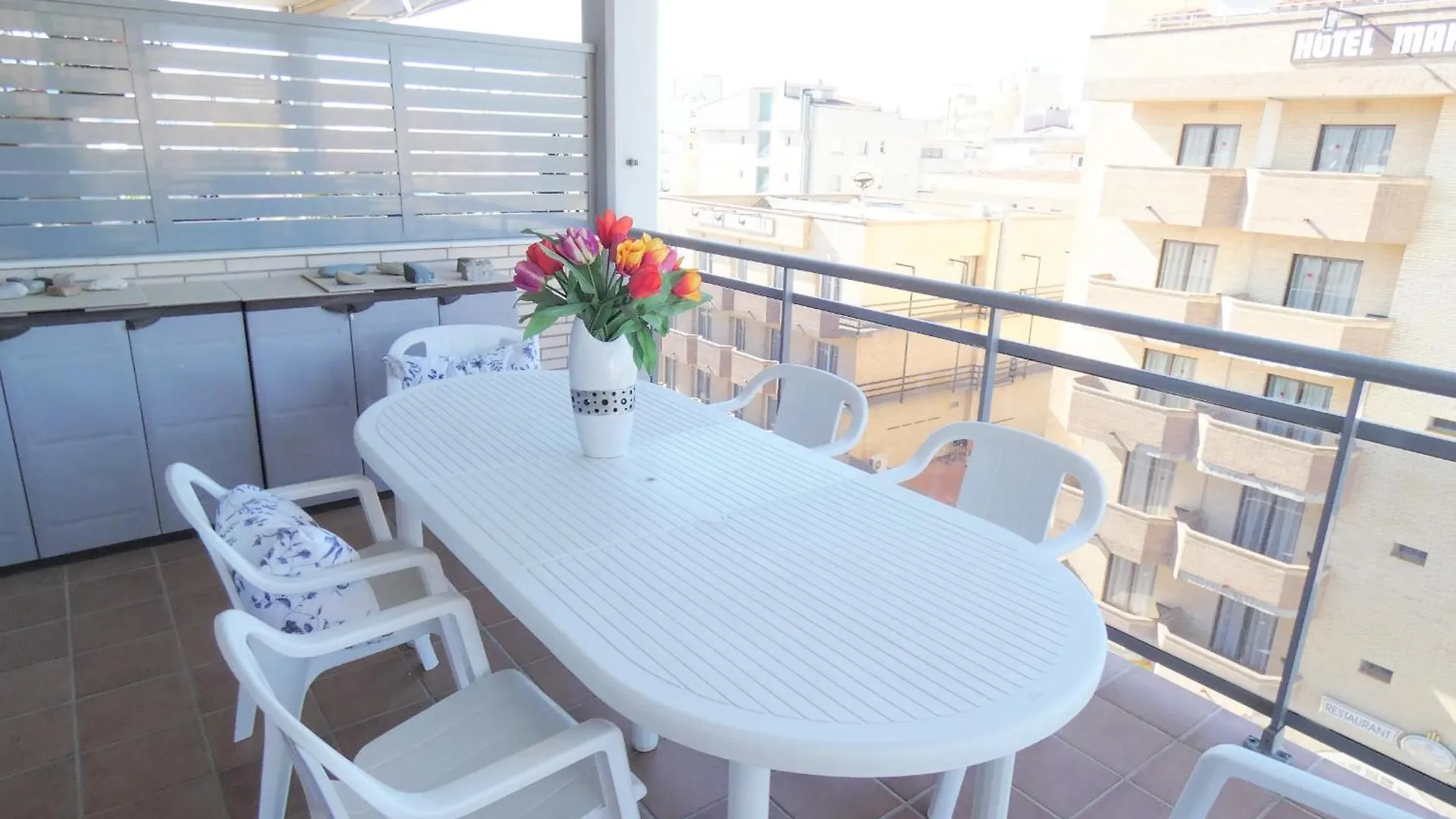 Apartmán Marbella Roses 0*,