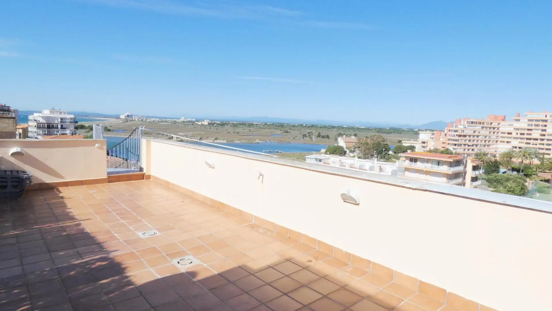 Apartmán Marbella Roses 0*,  Španělsko
